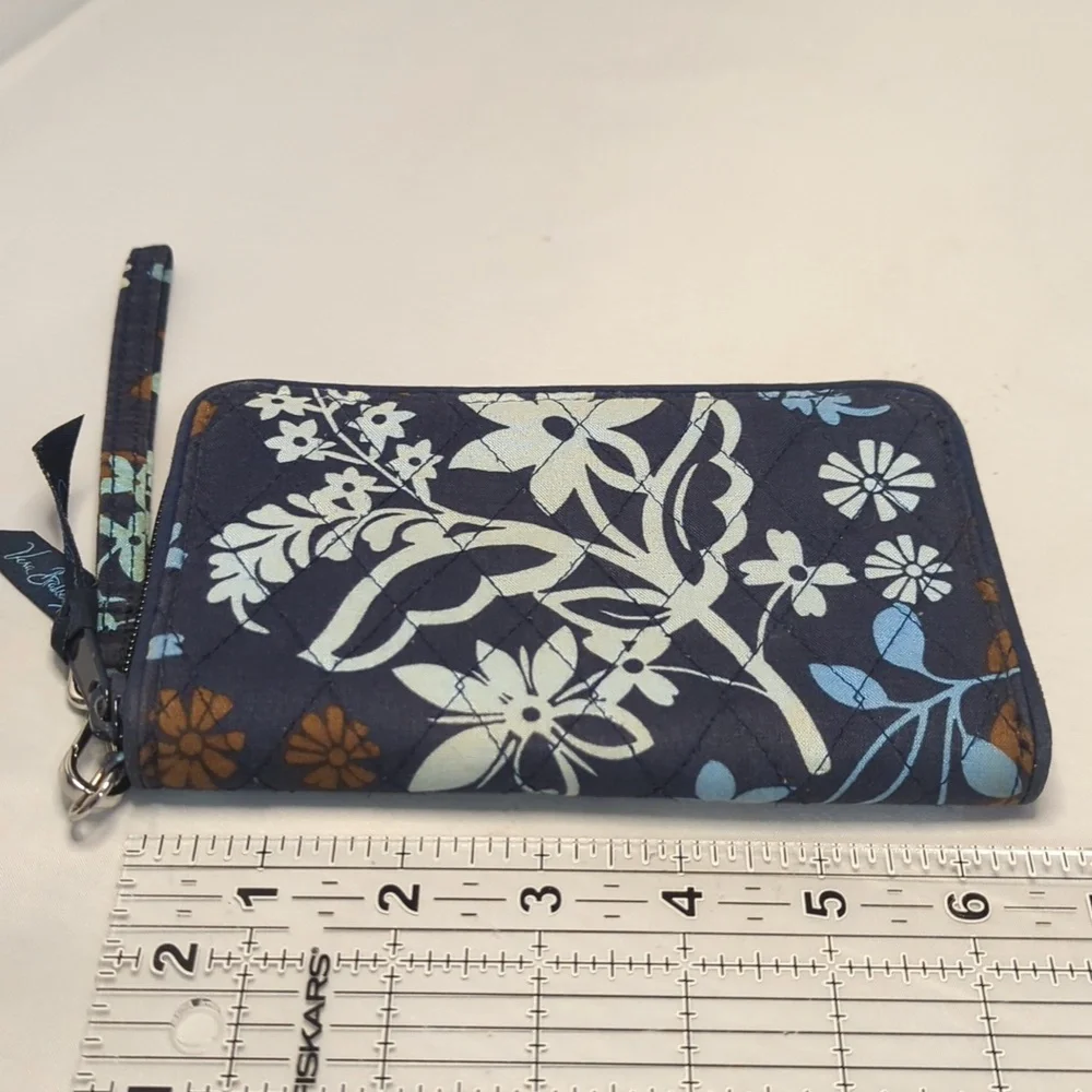 Vera Bradley Grab & Go Wristlet Wallet Java Floral 2016 Retired